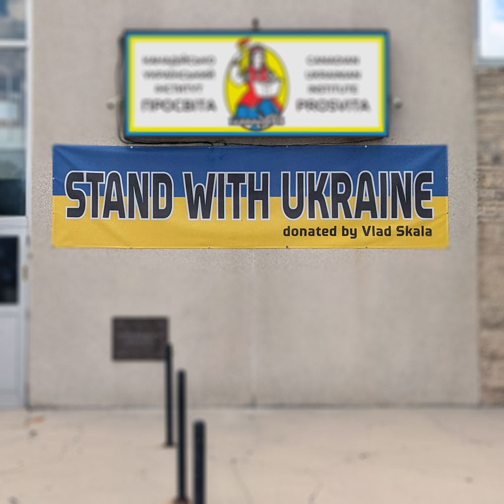 mesh banner, fence banner, mesh banner Winnipeg, wind resistant banner, fence banner Winnipeg, mesh banner Manitoba, construction banner, construction fence banner Winnipeg, construction fence banner Manitoba