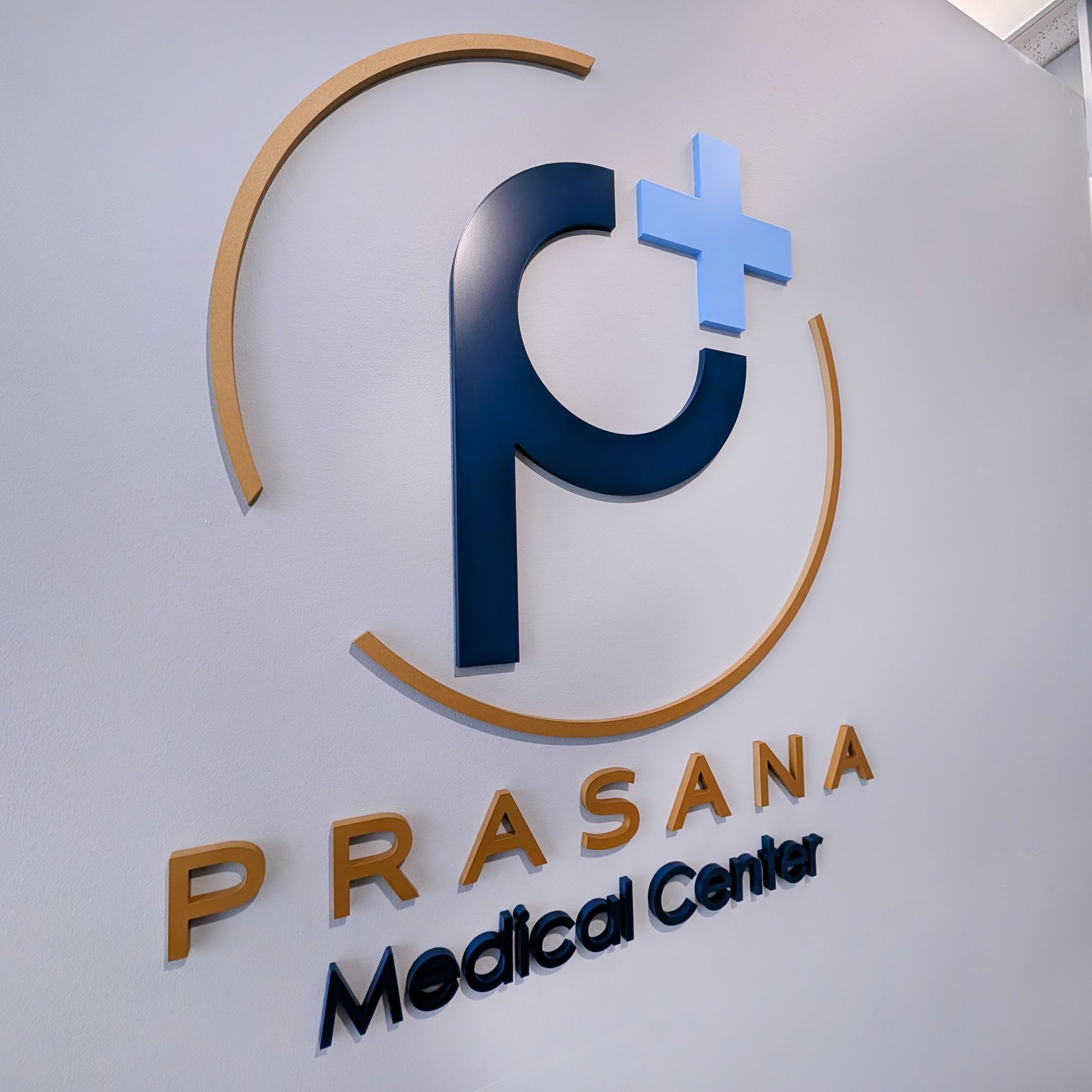 acrylic, pvc, aluminum office, interior, exterior sign Winnipeg, router cut signs Winnipeg, reception logo signs Winnipeg, health clinic wall logo Winnipeg, business wall logo Winnipeg