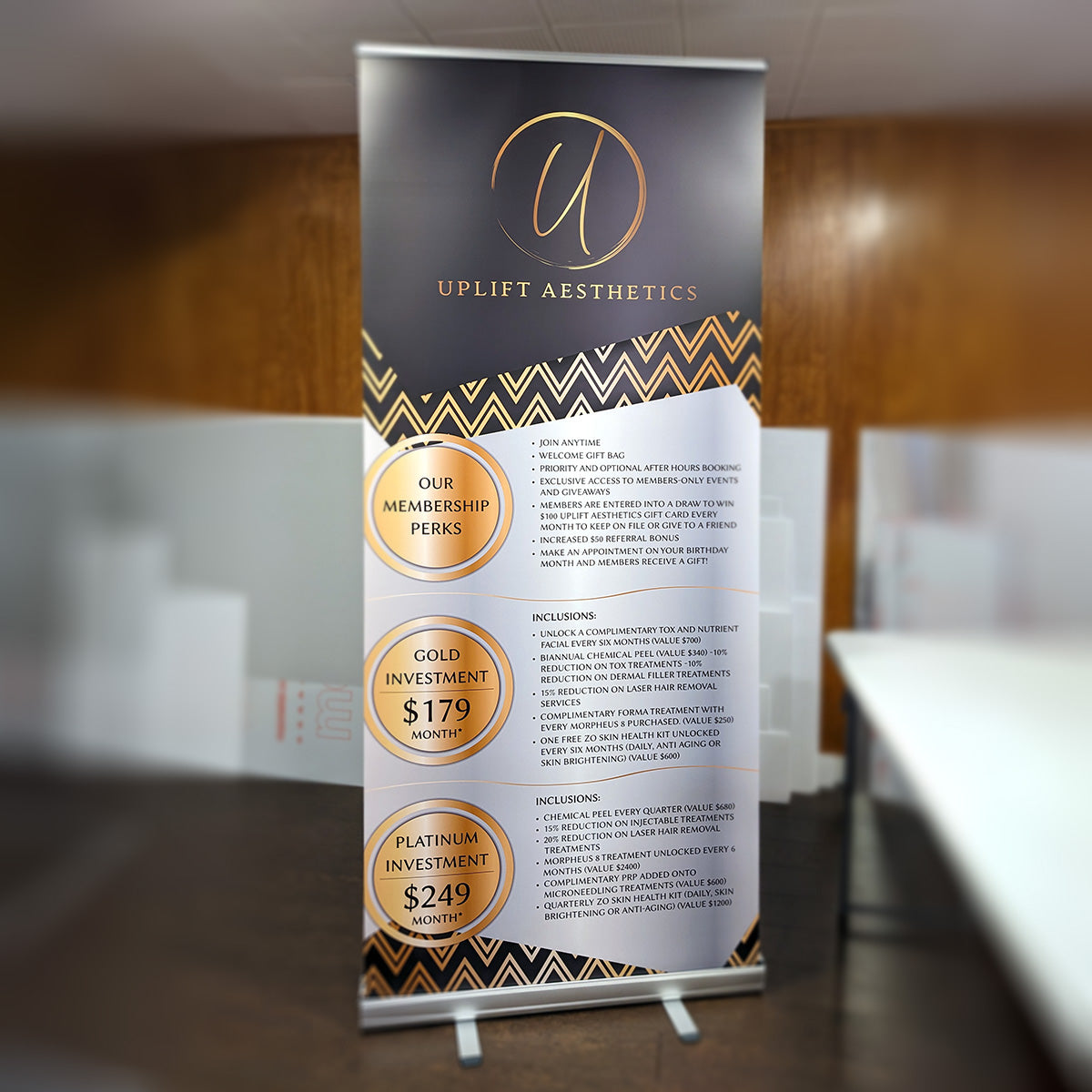 pull-up banner, retractable banner, pull-up banner Winnipeg, retractable banner Winnipeg, pull-up retractable banner  Manitoba, pull-up retractable banner for event, pull-up retractable banner for tradeshow, pull-up retractable banner for reception, pull-up retractable banner for event Winnipeg